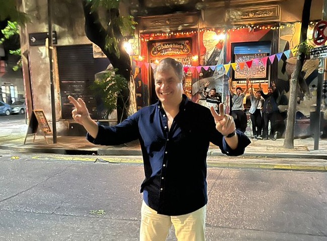 Almagro: Rafael Correa, expresidente de Ecuador, visitó El Boliche de Roberto