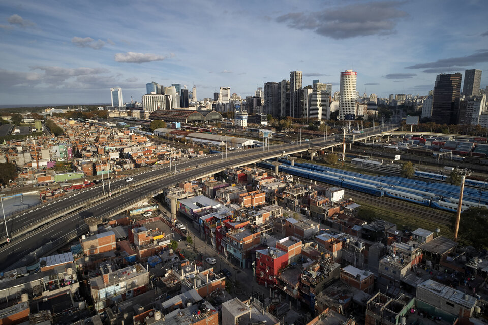 Piden construir un accesó a la Línea H de subtes desde el Barrio Mugica de Retiro