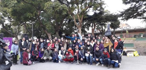 Encuentro de la Red Descomunal en Plaza Martín Fierro: salud, merienda, cultura y gestión de trámites