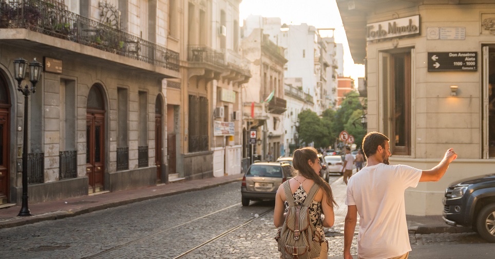 El GCBA vende predios del Casco Histórico para financiar el traslado de Centro de Salud