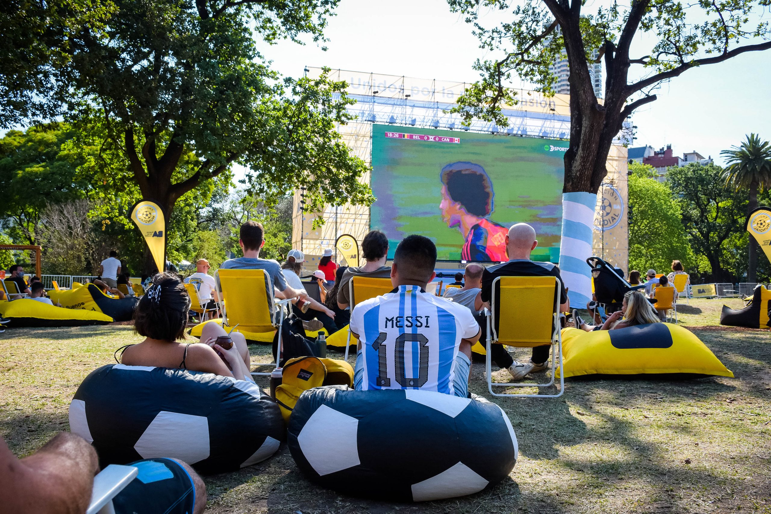 Mundial Qatar 2022: CABA suma pantallas gigantes para ver a la Selección en Parque Centenario y Parque de la Ciudad