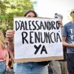 Una numerosa movilización pidió por la renuncia de D´Alessandro