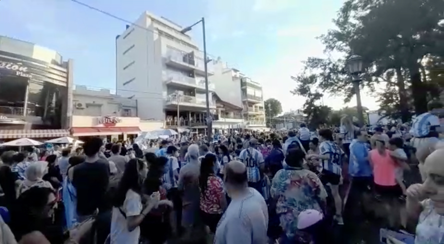 Festejo de los vecinos en esquinas emblemáticas de Villa Devoto