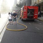 Balvanera: dos autos incendiados en un garage y un trasladado por inhalación de humo