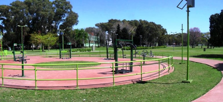 Cuantos espacios verdes hay en la Comuna 13