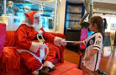 La magia de la Navidad pasó por Vélez