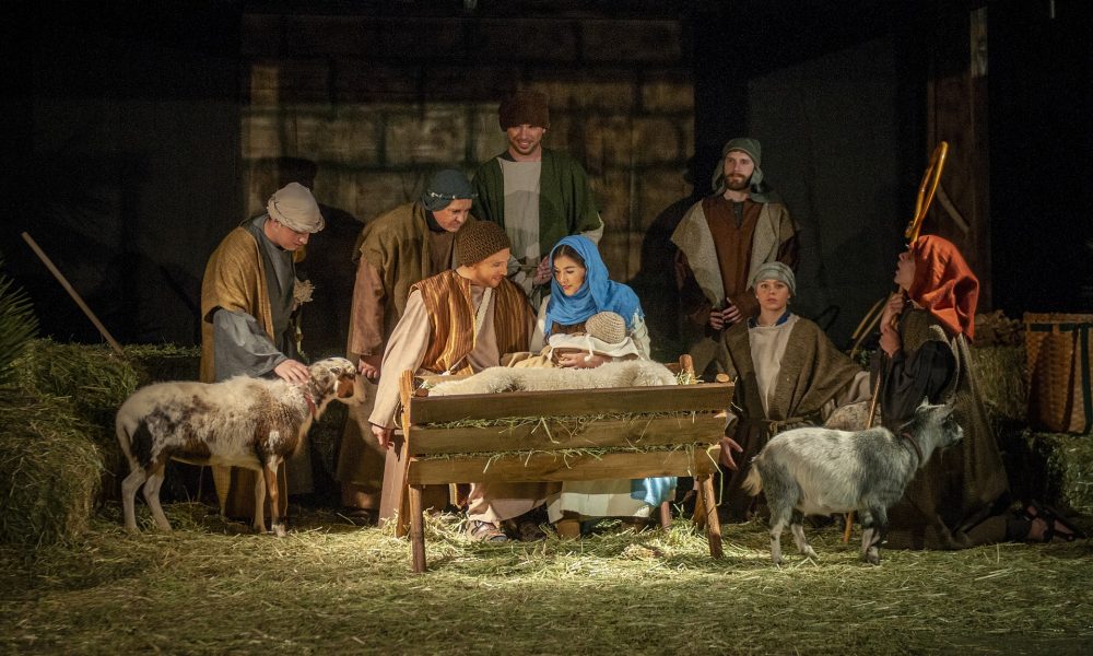 Pesebre viviente en la Plaza Manzana 66