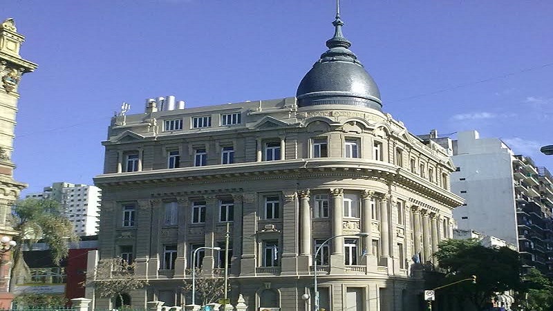 Denuncian recortes en profesorados públicos de CABA