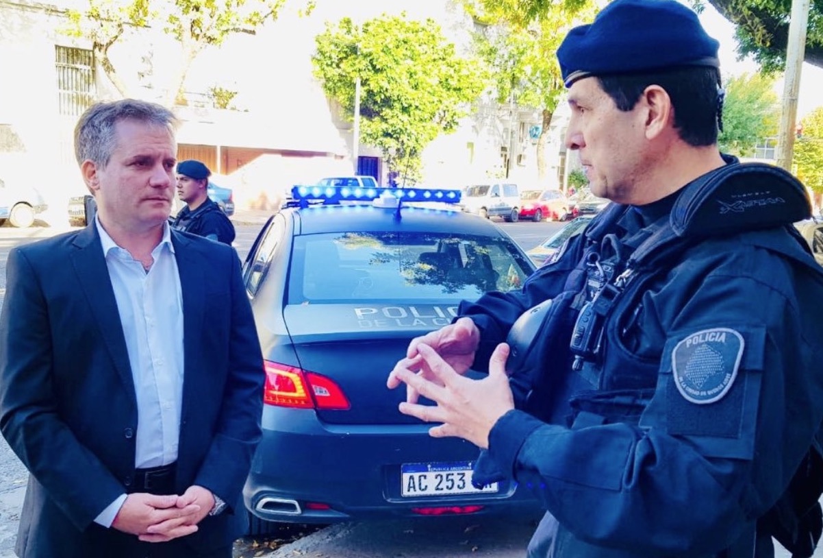 Funcionarios nacionales y la oposición porteña pidió la renuncia de D’Alessandro