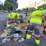 Obelisco: 450 barrenderos y 22 camiones recolectores participaron en el operativo de higiene urbana
