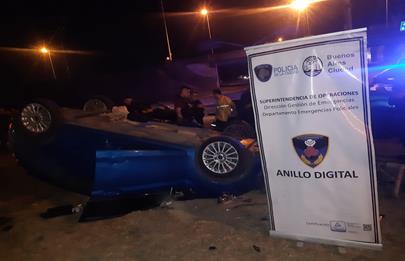Villa Riachuelo: Cuatro detenidos persecución y vuelco de auto robado