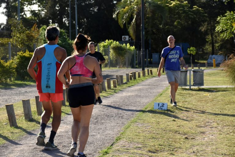Renovaron el circuito deportivo en Parque Avellaneda