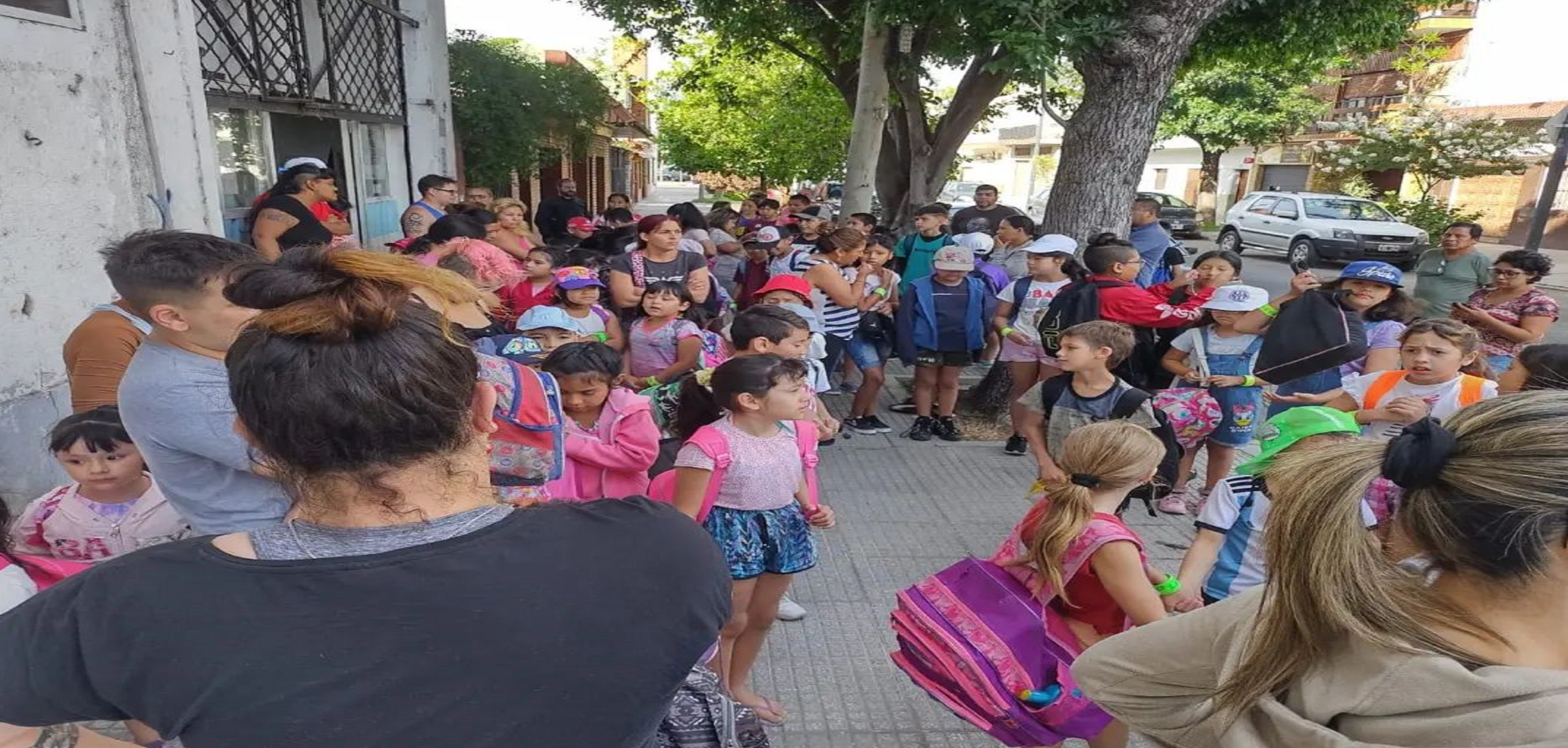 Nueva temporada de colonias en la Comuna 8