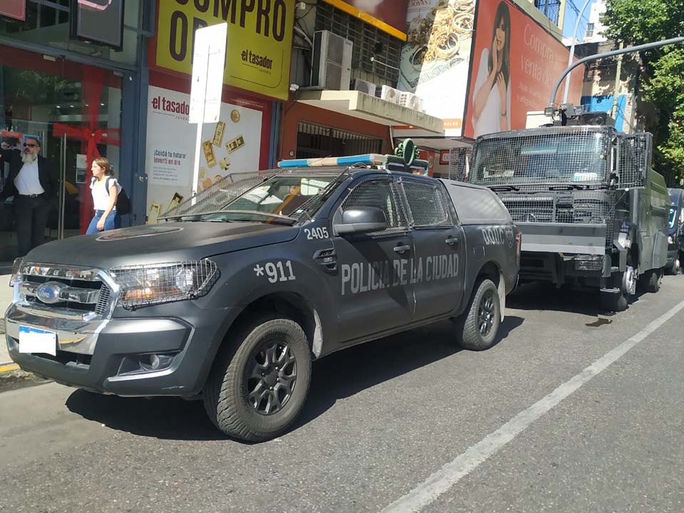 Venta callejera en Once