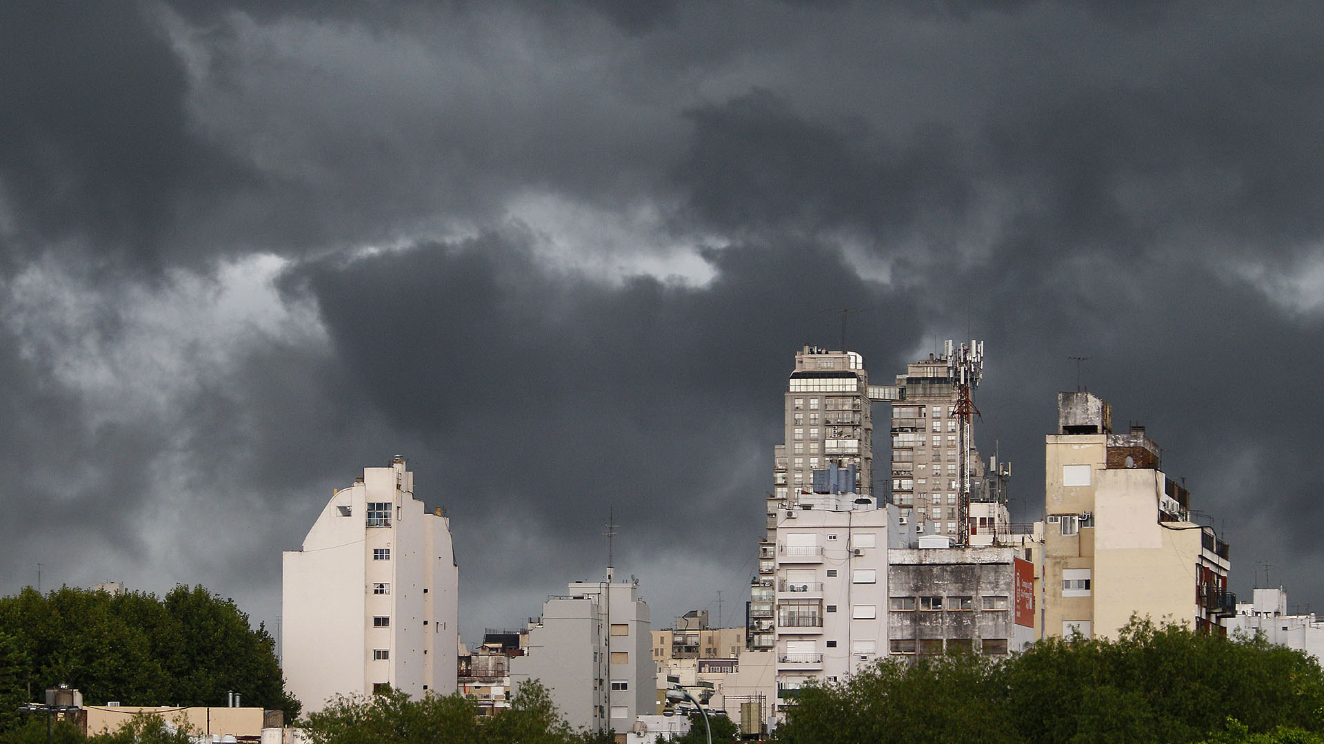 Alerta meteorológica por tormentas y granizo en CABA, Buenos Aires y otras 9 provincias del país