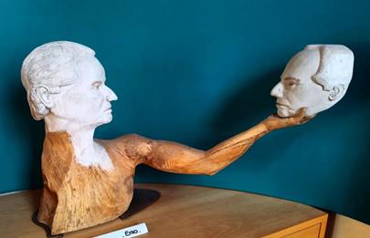 Limardo el escultor de Parque Chacabuco