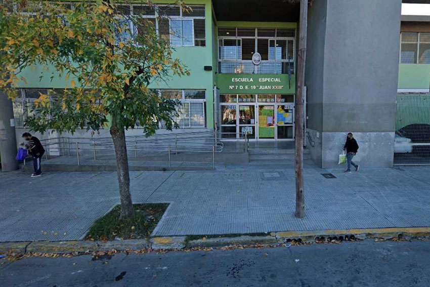 Invasión de ratas y obras inconclusas impiden inicio de clases en escuela de Soldati