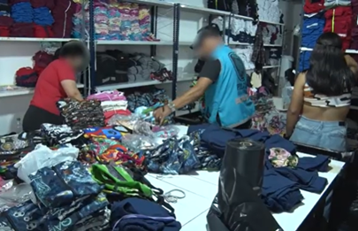 Clausuran taller textil clandestino en Flores