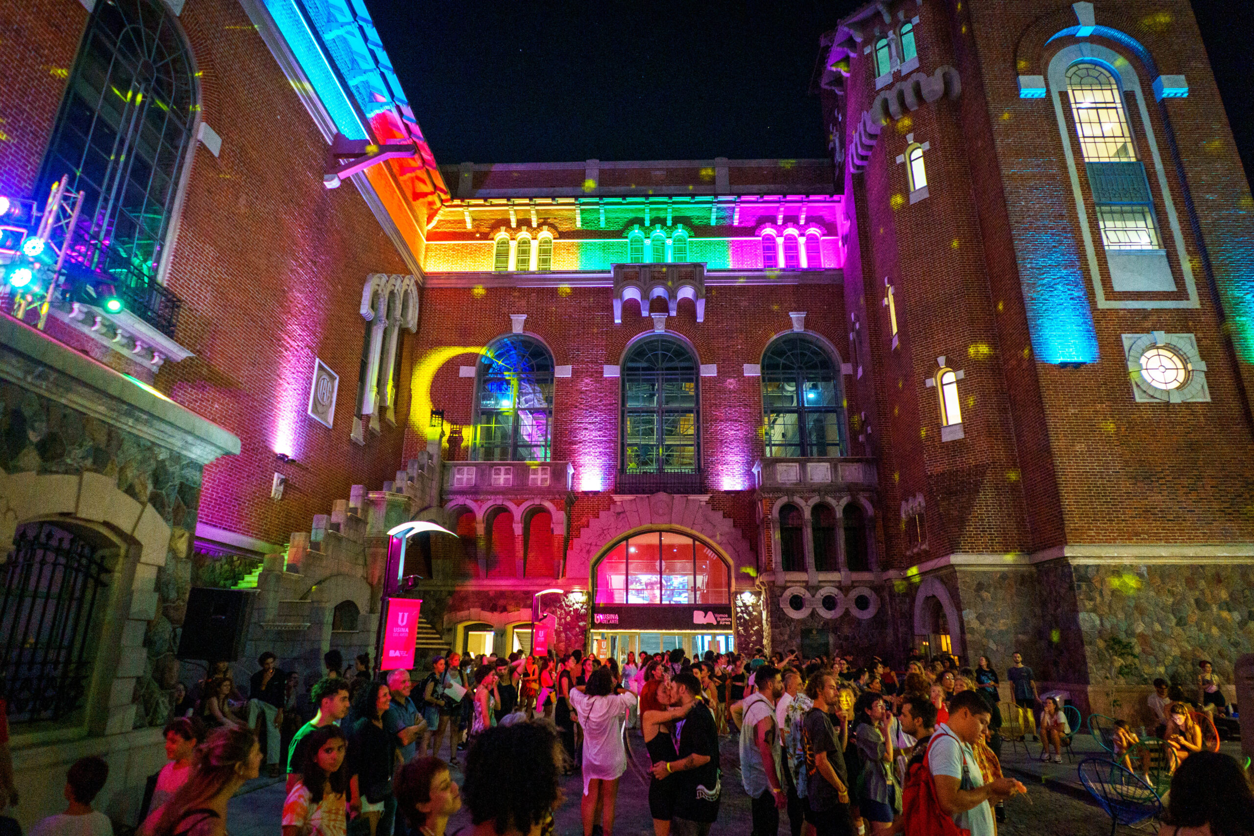 Abril en Usina del Arte