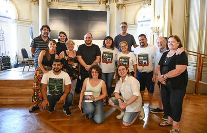 Audiencia pública por la restitución del Escudo de Mataderos