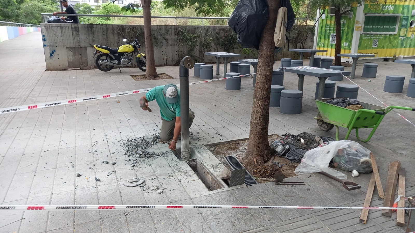 Balvanera: vecinos destacan avances en la restauración de la plaza Manzana 66