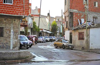 Villa 1-11-14 matan a balazos a un hombre de nacionalidad boliviana