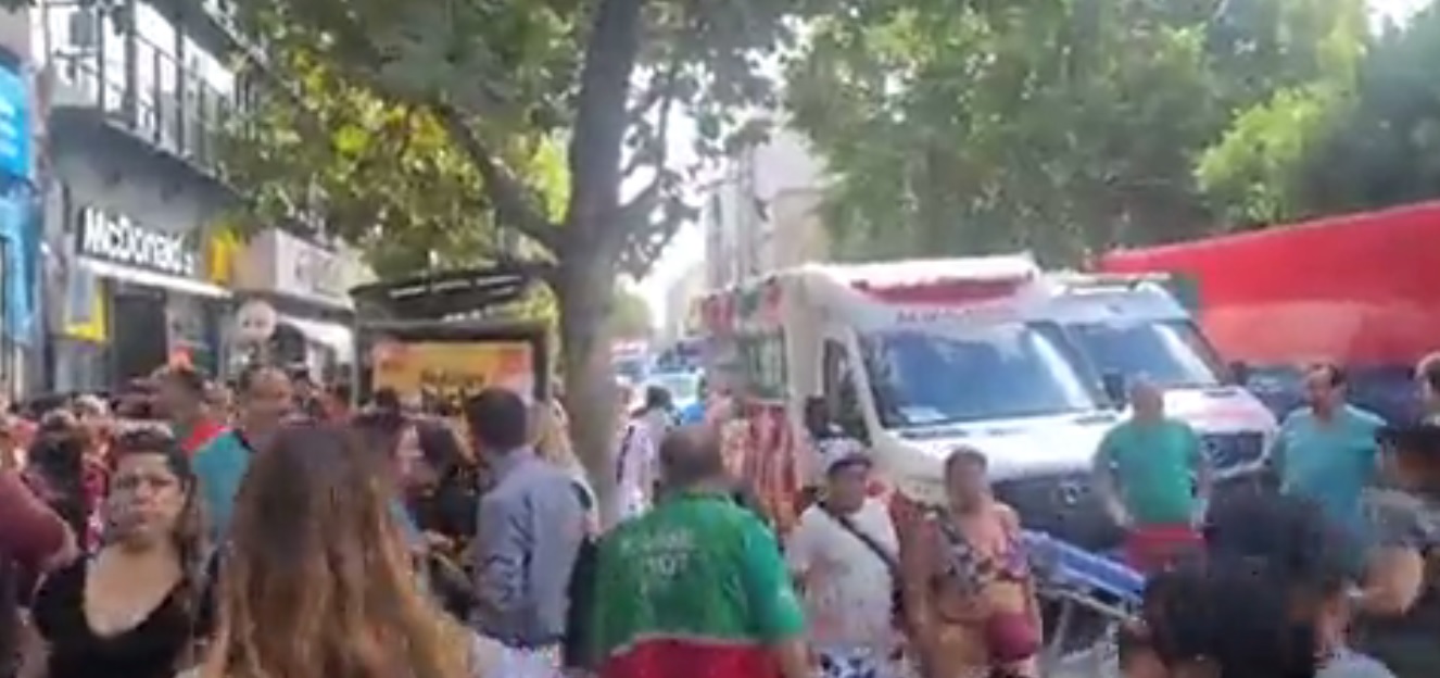 Balvanera: evacuaron la Escuela Mitre por un incendio