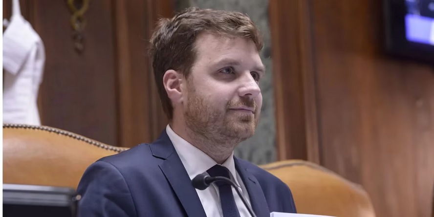 Emmanuel Ferrario bajó su precandidatura a jefe de Gobierno porteño