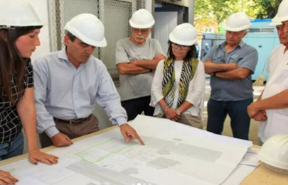 El ministro Fernán Quirós recorrió las obras en el hospital Piñero
