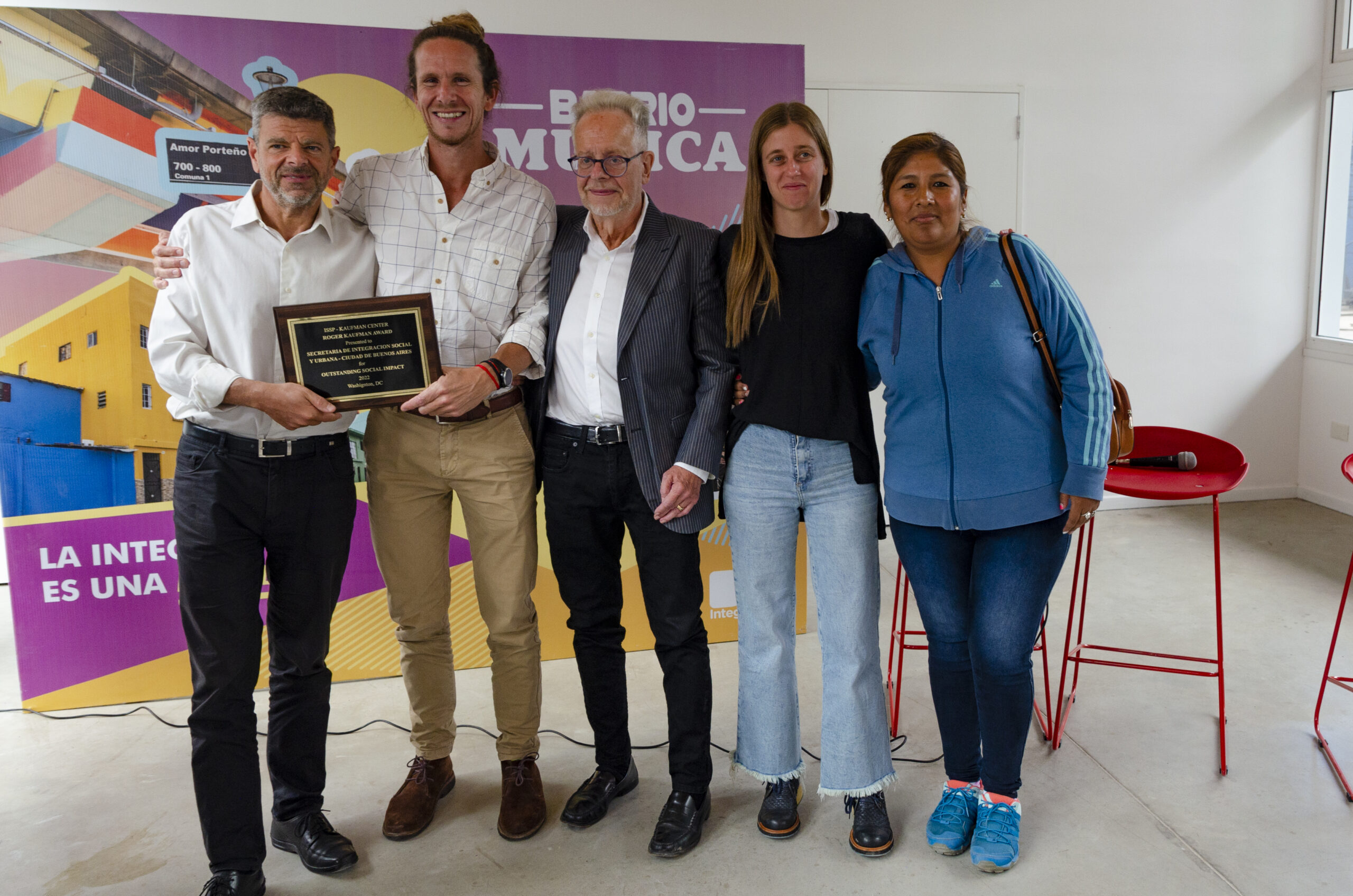 Retiro: el Gobierno porteño recibió el premio Roger Kaufman Award por “su gestión en el Barrio 31 durante la pandemia”