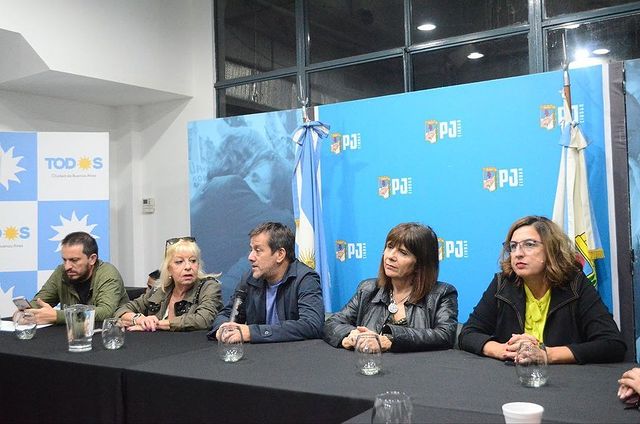 Mariano Recalde consideró “lamentable que el PRO tenga de rehén a los porteños”