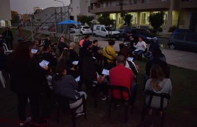 El presidente de la Comuna 4 dialogó con vecinos del barrio Estación Saenz