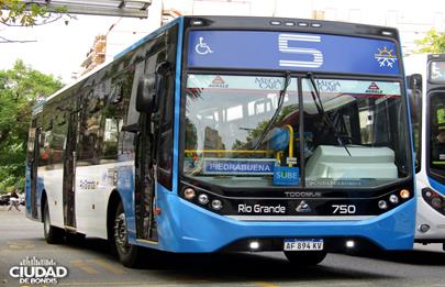 La línea “cinco” de colectivos cambia de color