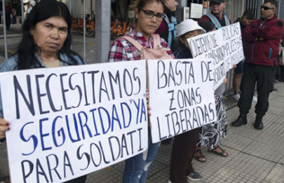 Vecinos de la Comuna 8 siguen pidiendo “Justicia por Lourdes Avendaño”