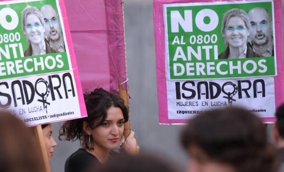 0800VIDA: pañuelazo en la Legislatura y respuesta de Hotton
