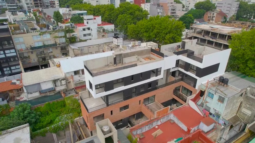 Vecinos del colectivo Palermo Resiste piden a la Legislatura suspender los permisos de obra