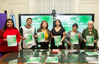 Apenas 1 árbol cada 282 habitantes en los barrios populares de la Comuna 8
