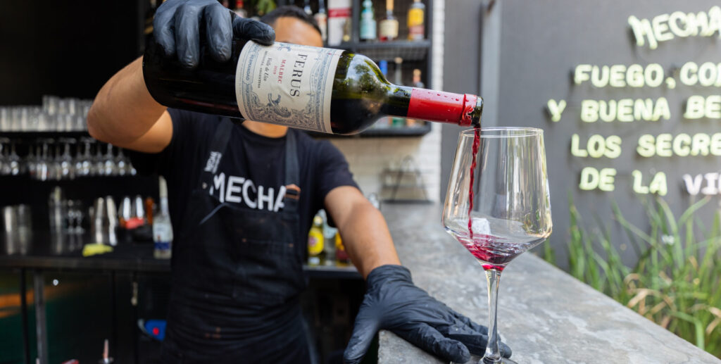 Con 40 bodegas, propuestas gastronómicas y shows en vivo, se hará en Villa Devoto la feria de vinos más importante de la Argentina