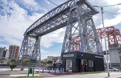 Riachuelo: miles de visitantes ya recorrieron el circuito “El puente y sus dos orillas”