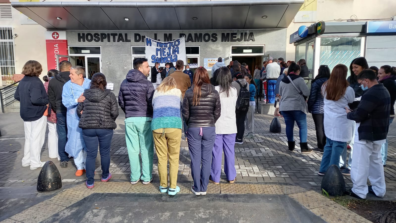 Paro en el Hospital Ramos Mejía por mejores condiciones laborales