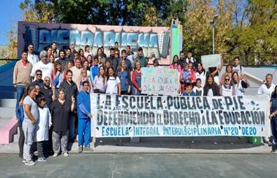 Lugano: Comunidades educativas en lucha por condiciones dignas de enseñar y aprender