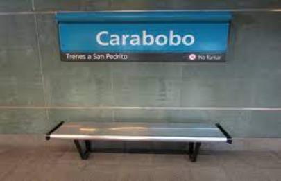 Rescatan a una joven que fue arrollada por un subte en la Línea A