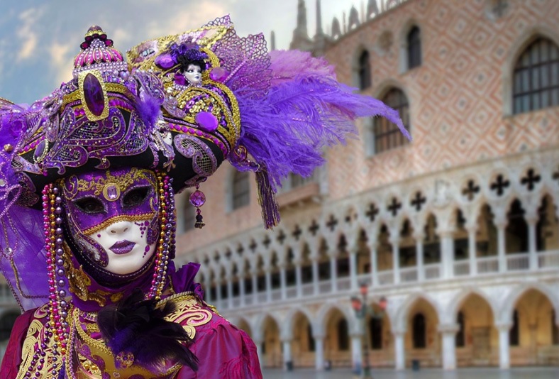 Boedo: baile de máscaras venecianas de Volver a la Magia en Casa Balear