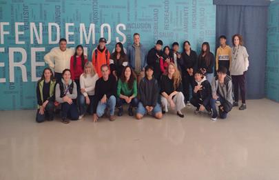 La Defensora del Pueblo porteño se reunió con estudiantes y docentes de Flores