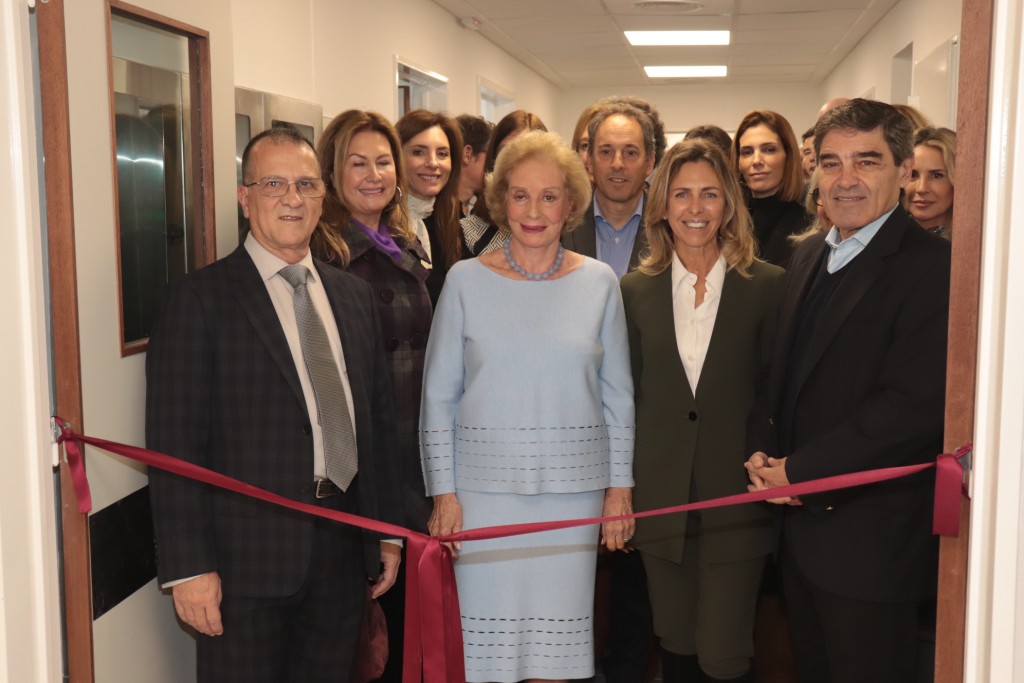 Nueva Sala de Diálisis en el Hospital Fernández donada por la Fundación Fernández