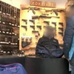 Once: allanaron negocios que vendían sin permiso réplicas de armas valuadas en $5.000.000