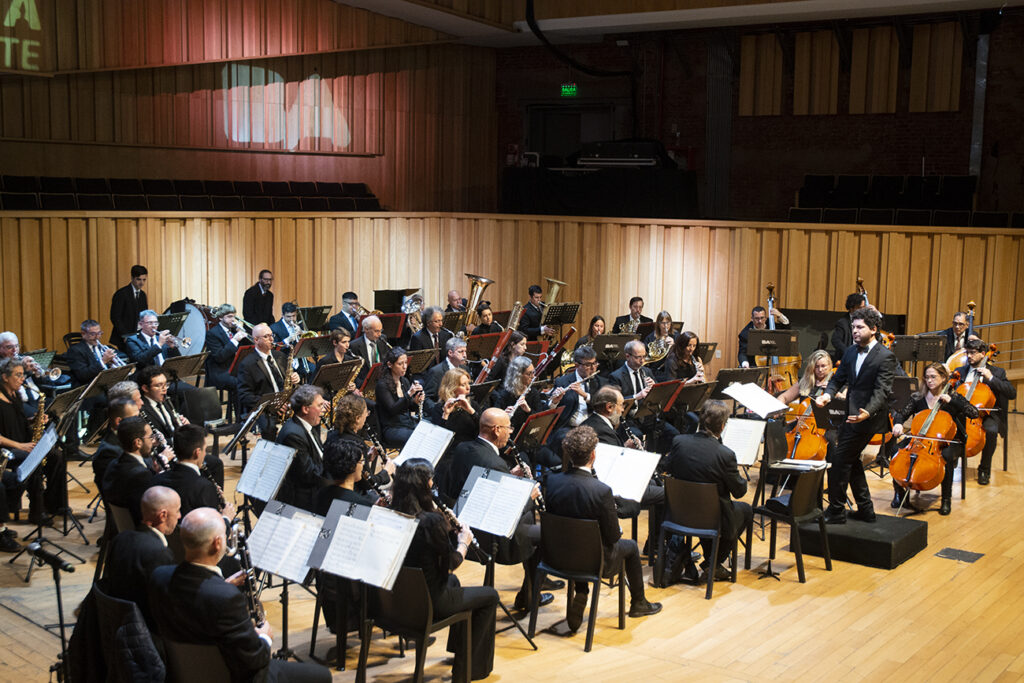 La Banda Sinfónica de la Ciudad de Buenos Aires llega al Club Italiano
