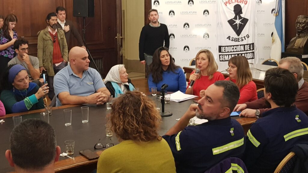 Nueva audiencia en la Legislatura porteña por el asbesto del subte