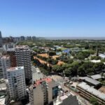 Protesta de vecinos del barrio Nuñez por daños en sus viviendas