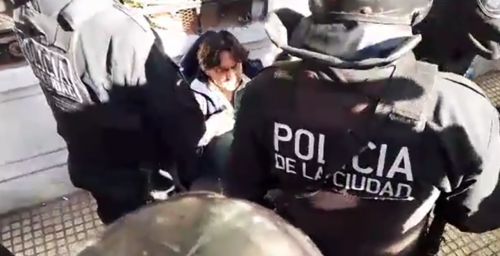 Almagro: detuvieron a una persona durante el desalojo a Casa Pringles